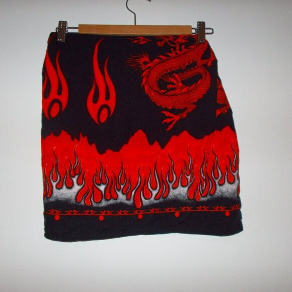 Crystal Clarity Black and orange dragon/flames wrap skirt in L